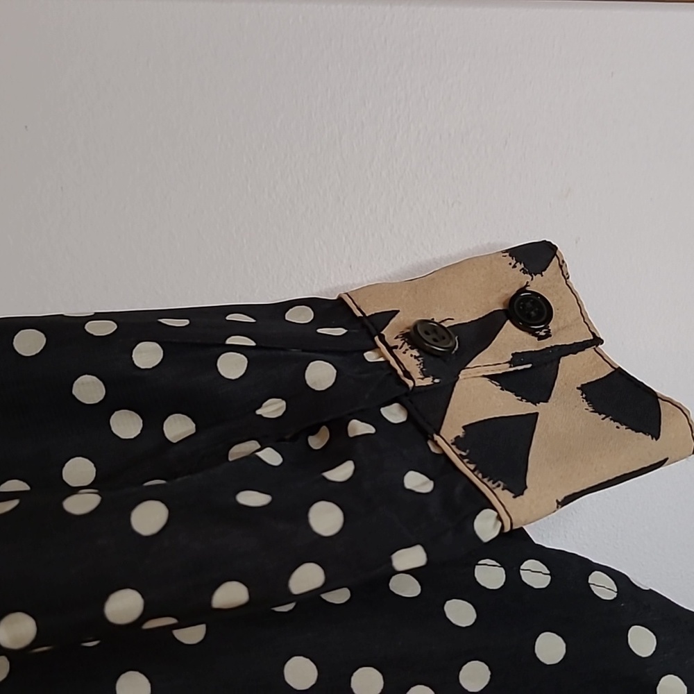 NWT Black & white polka dot blouse XS - Picture 4 of 6